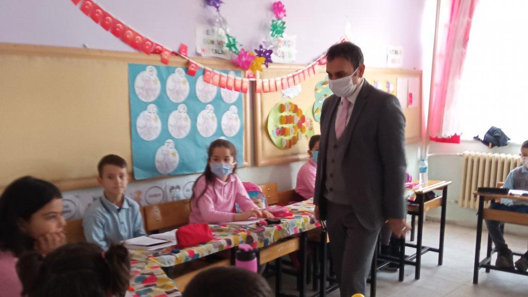 İlçe Millî Eğitim Müdürümüz Fatih İlkokulu'nu Ziyaret Etti