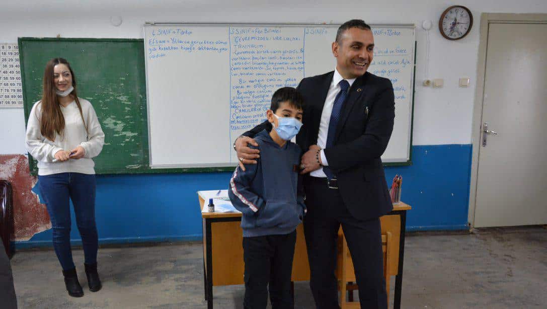 İlçe Millî Eğitim Müdürümüz Zaferhamit İlkokulu'nu Ziyaret Etti