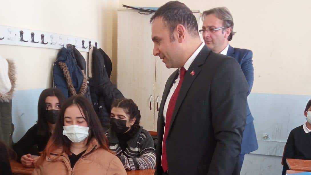İlçe Millî Eğitim Müdürümüz Sami Arıel Anadolu Lisesi'ni Ziyaret Etti